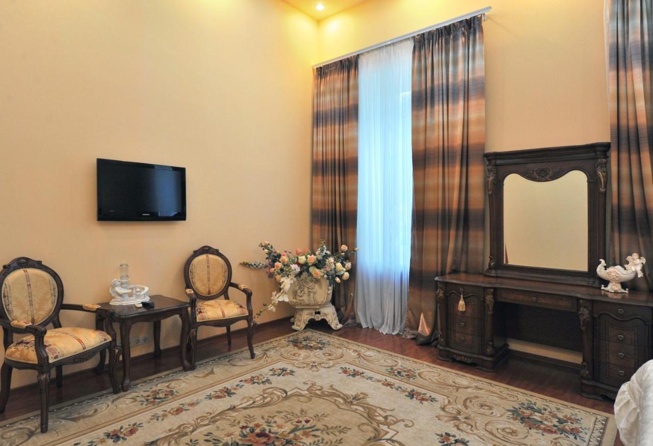 Hotel Reno On Deribasovskaya Οδησσός Εξωτερικό φωτογραφία