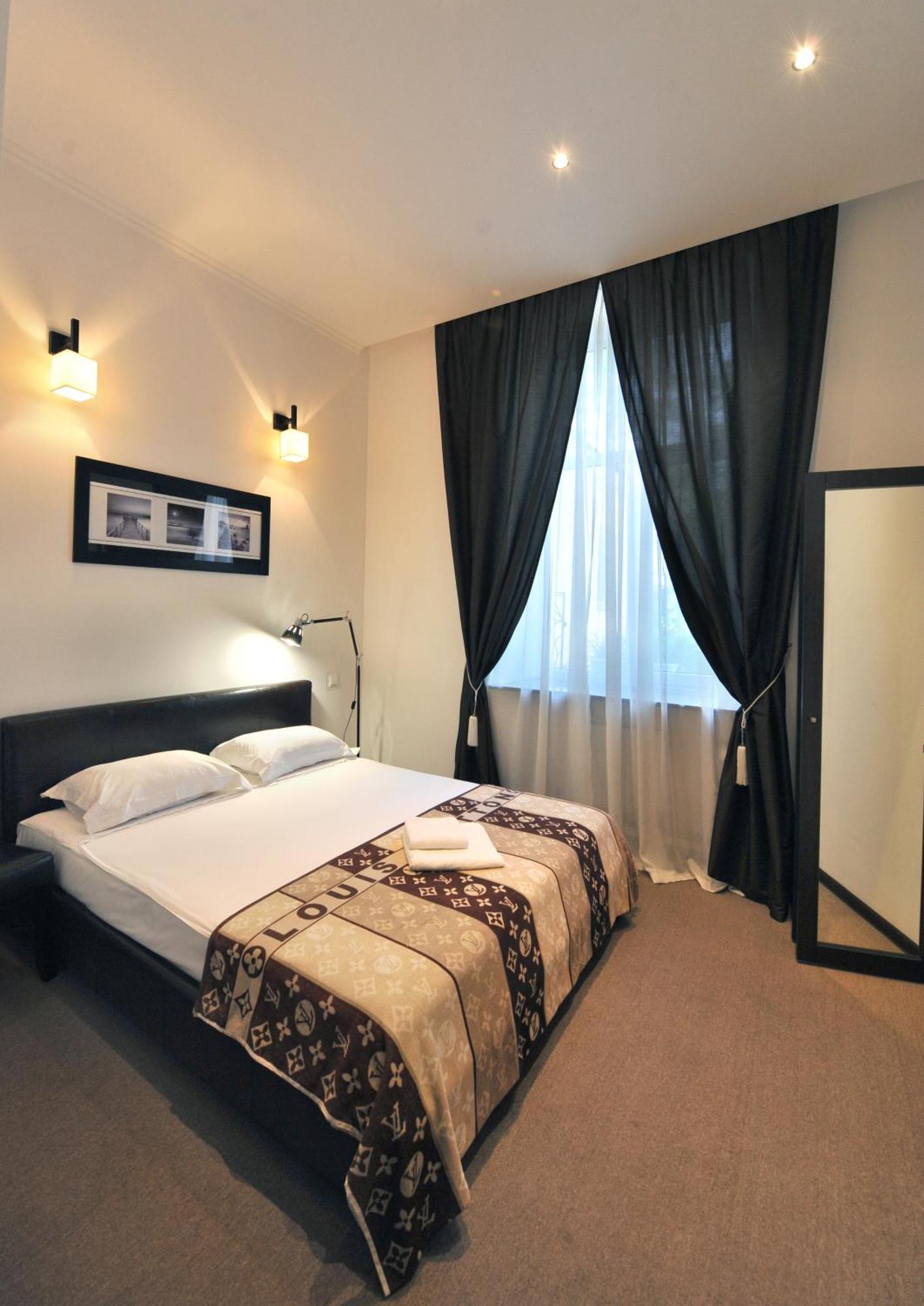 Hotel Reno On Deribasovskaya Οδησσός Εξωτερικό φωτογραφία