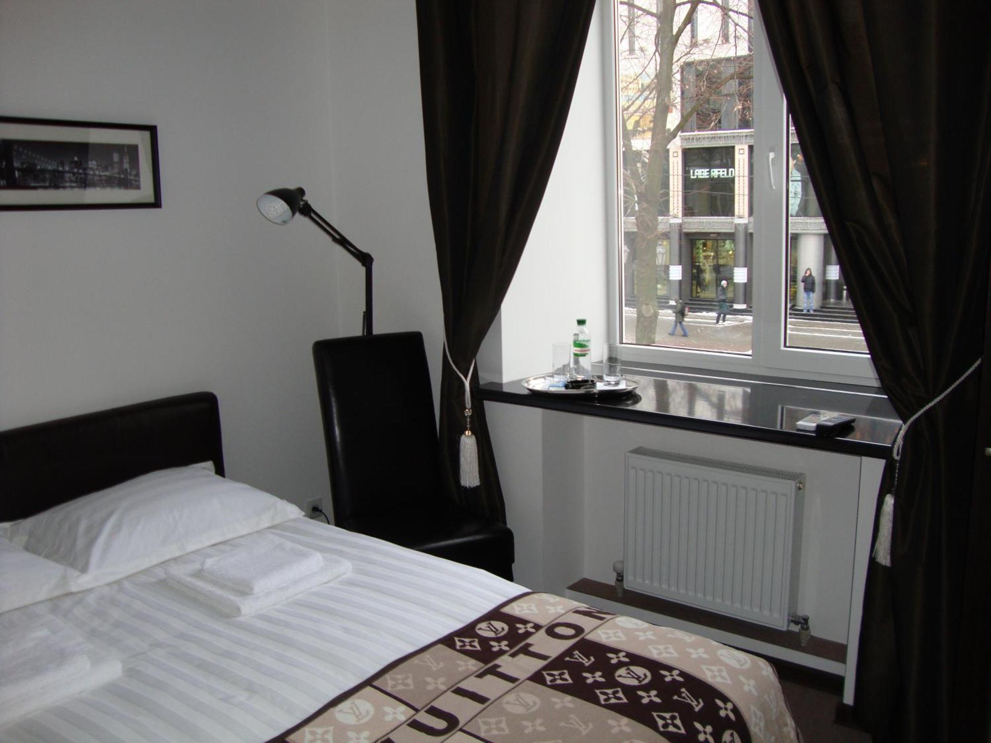 Hotel Reno On Deribasovskaya Οδησσός Εξωτερικό φωτογραφία