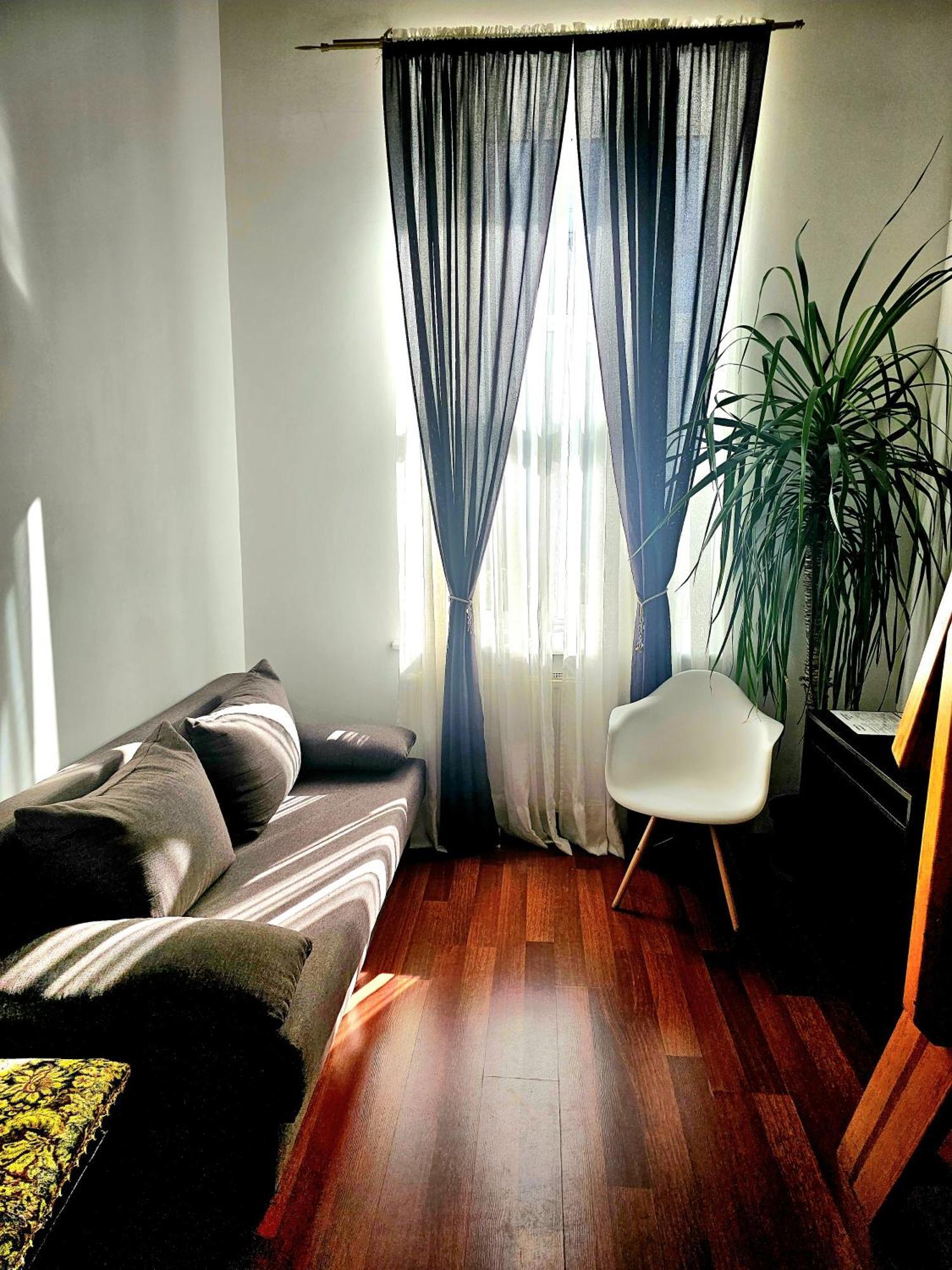 Hotel Reno On Deribasovskaya Οδησσός Εξωτερικό φωτογραφία