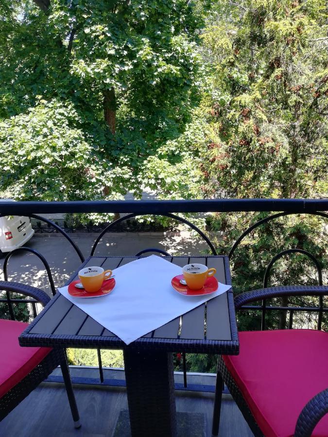 Hotel Reno On Deribasovskaya Οδησσός Εξωτερικό φωτογραφία