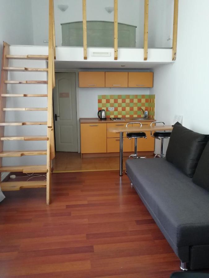 Hotel Reno On Deribasovskaya Οδησσός Εξωτερικό φωτογραφία